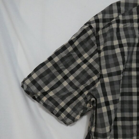 NXT | size 2X | Classic Short Sleeve Button-Up Plaid Shirt - Picture 3 of 14